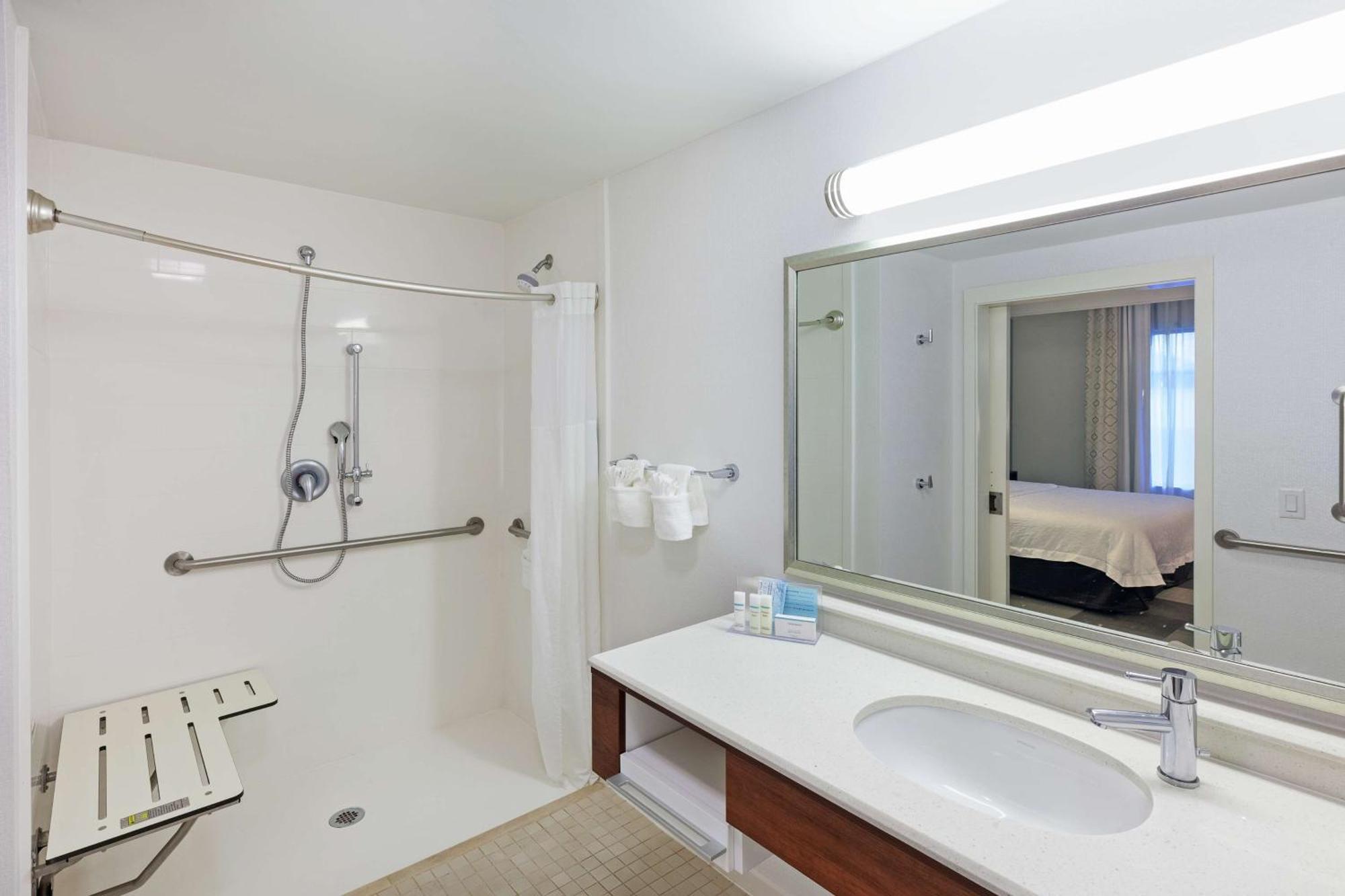 Hampton Inn & Suites Houston North Iah, Tx Экстерьер фото